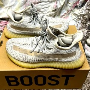 Adidas Yeezy 350 Boost Lundmark V2, Authentic from Stock X